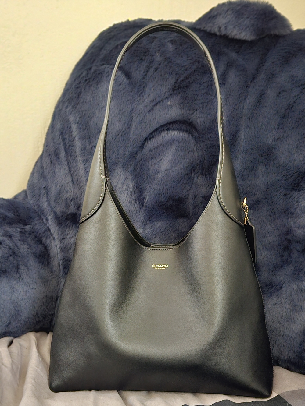 LIKE NEW WITH TAGS Coach Black Leather Brooklyn 28 - Picture 2 of 5